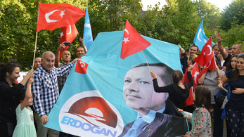 Letartóztatták az Erdogan ellen küldött kommandósokat