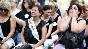 Sztrájkra készülnek a kormányban csalódott védőnők