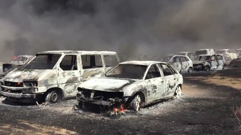 422 autó égett ki egy portugál fesztivál parkolójában