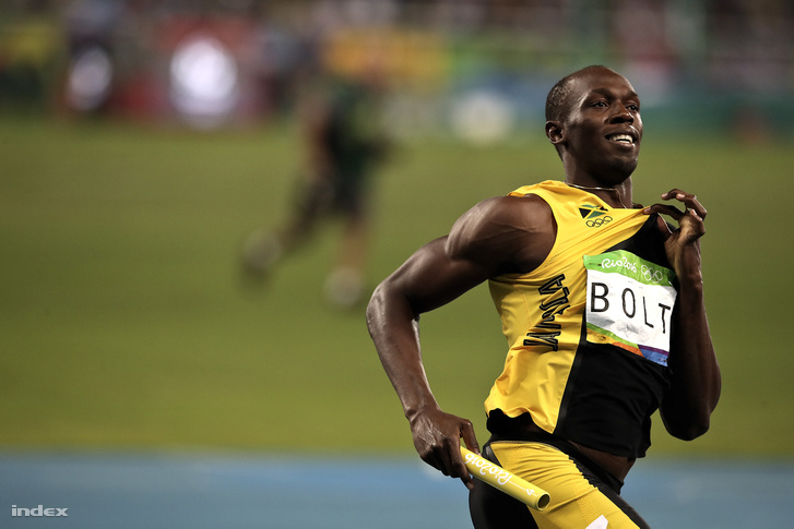 Usain Bolt kilencedik aranyérmét szerezte az olimpiákon, miután Rióban győzött a 4x100-as jamaicai váltóval. A sprinter olyan atlétalegendákat ért utol, mint a szintén kilencszeres bajnok Carl Lewis és Paavo Nurmi. Egyedülálló sorozatot teljesített, megcsinálta a tripla-triplát. Három egymás utáni olimpián megnyerte a százat, a kétszázat és a 4x100-as váltót is.