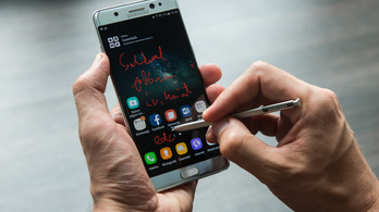 Felrobban az akkuja, visszahívja a Note 7-et a Samsung