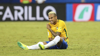 Száz nap után játszik C. Ronaldo és Neymar, Messi kínja rejtély