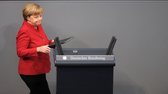 Merkel újabb népszerűtlen témába áll bele