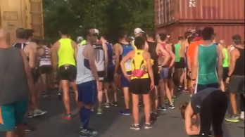 Tehervonat miatt bukták a híres Boston Marathont