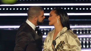 Rihanna és Drake kapcsolata pikk-pakk összeáll, mint egy 1000 darabos kirakó