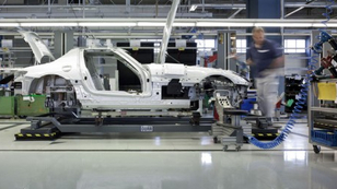 Megkezdődött a Mercedes SLS gyártása