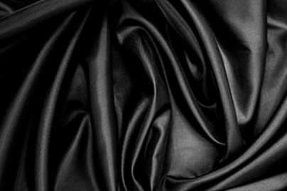 fekete ruha