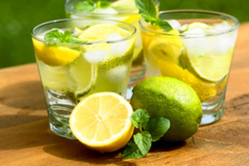 Frissítő tavaszi fogyókúra: 4 kiló mínusz limonádédiétával 