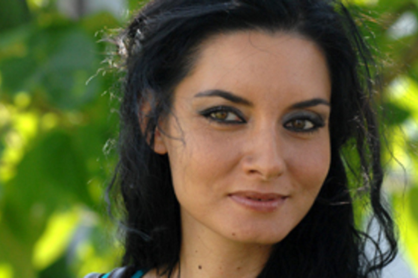 Kollégája veszi el! A magyar színésznő negyedszer is férjhez megy a hétvégén