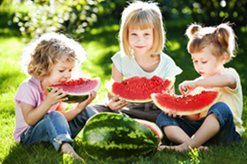 A görögdinnye-allergia 4 jellemző tünete: innen ismerhető fel