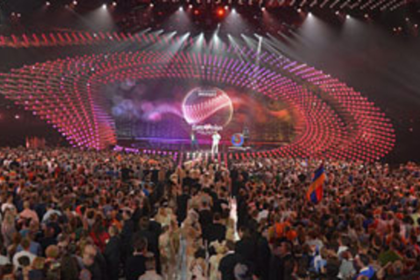 Conchita Wurst kínosan leszerepelt az Eurovíziós elődöntőn! Nem neki való a műsorvezetés