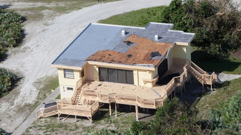A Matthew hurrikán megszaggatta a NASA legendás parti házát