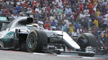 Hamilton nyert, de Rosberg se veszített Mexikóban