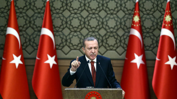 Erdogan: A Nyugat a terrorszervezetek bűnsegédjévé vált