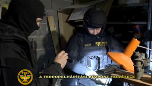 Ipari mennyiségű robbanóanyagot találtak a Magyar Nemzeti Arcvonal tagjainál