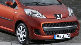Háromhengeresekbe fektet a Peugeot