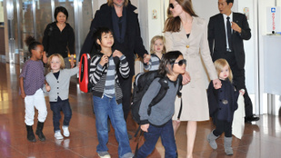 Brad Pitt és Angelina Jolie hálaadáskor sem játssza el a boldog családot