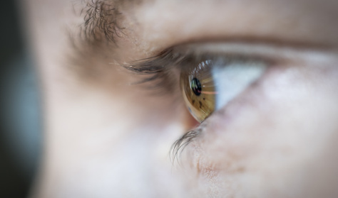 Teszt: mit tudnak a szempilla-hosszabbító szérumok?