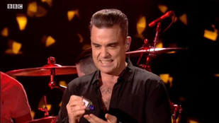 Robbie Williams a rajongói érintése miatt kezdett buzgó fertőtlenítésbe