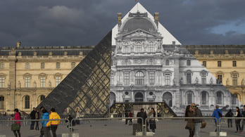 Visszaesett a Louvre látogatottsága 2016-ban