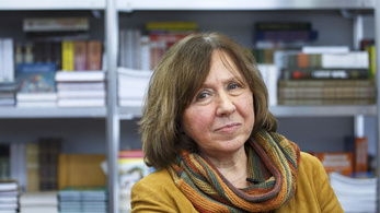 Elege van a Nobel-díjas írónőnek a gyáva orosz PEN-klubból