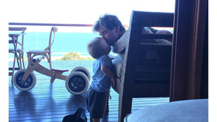 Bemutatjuk Chris Hemsworth családjának csodálatos életét