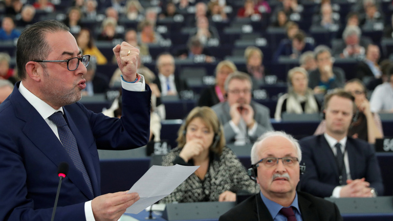Összeveszett az európai jobb- és baloldal az EP-elnökválasztáson