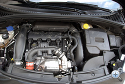 El kell-e ezerszer is mondani, hogy a közös PSA-BMW közös fejlesztésű THP-motor mennyire jó?
