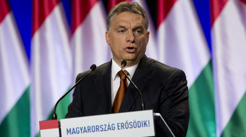 Ismét a Várkert Bazárban évértékel Orbán