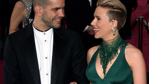 Scarlett Johansson titokban ment férjhez, titokban szült és most titokban költöztek szét