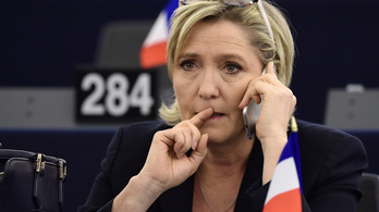 Semmit sem fizet vissza Le Pen