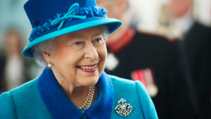 65 éve a trónon: II. Erzsébet királynő zafírjubileumát ünnepli