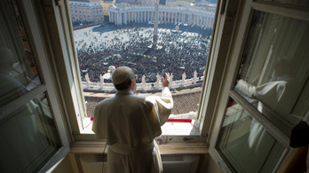 Óvszerosztás miatt hajtotta maga alá a Vatikán a Máltai Lovagrendet