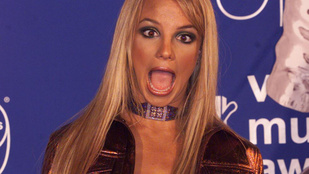 Összeomlottak és őrjöngenek Britney Spears rajongói a róla készült film miatt