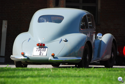 Felületes szemlélő belelátja a Bugatti Atlanticot
