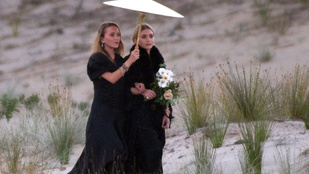 Az Olsen-ikrek dicsérni jöttek, nem temetni