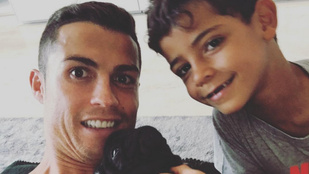 Cristiano Ronaldo megint béranya segítségével lehet apa