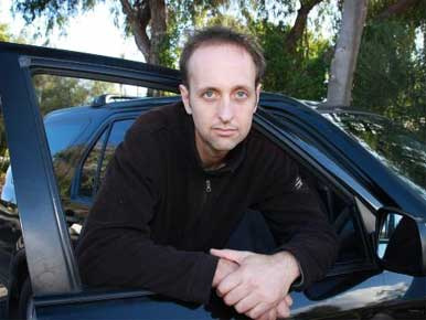 Közösségi oldalon nyomoztatja ki kocsija feltörőit az ausztrál férfi