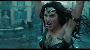 Kiterjedt hisztit generált Wonder Woman testszőrzetének hiánya