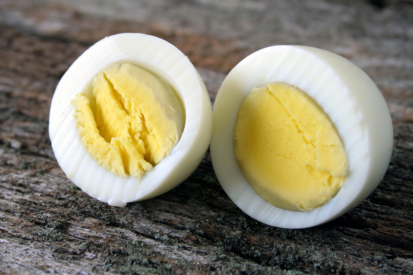 Miért lesz zöld a főtt tojás belseje? Elkerülheted, ha figyelsz a főzésnél
