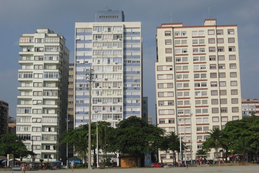 Süllyedő panelházakkal van tele a város: rosszul építették fel őket a brazilok