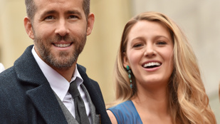 Ryan Reynolds nem perverz, de nem zavarja, ha felesége más pasikkal smárol