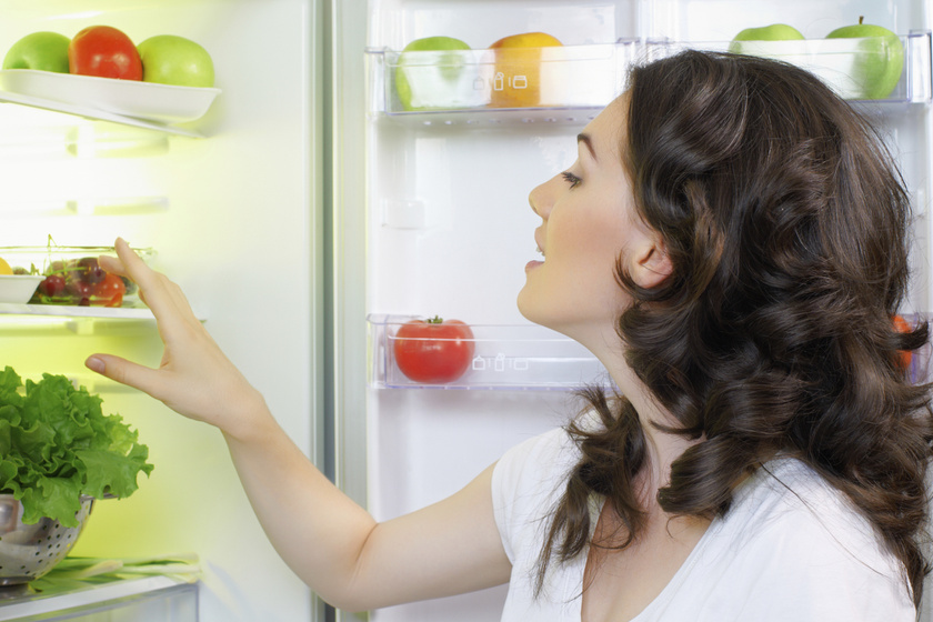 Rengeteg sikeresen lefogyott nő hűtőszekrényén van ilyen