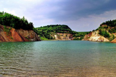 Ez a csodás türkiz tengerszem a legmélyebb magyar tó - Ilyen kristálytiszta a vize