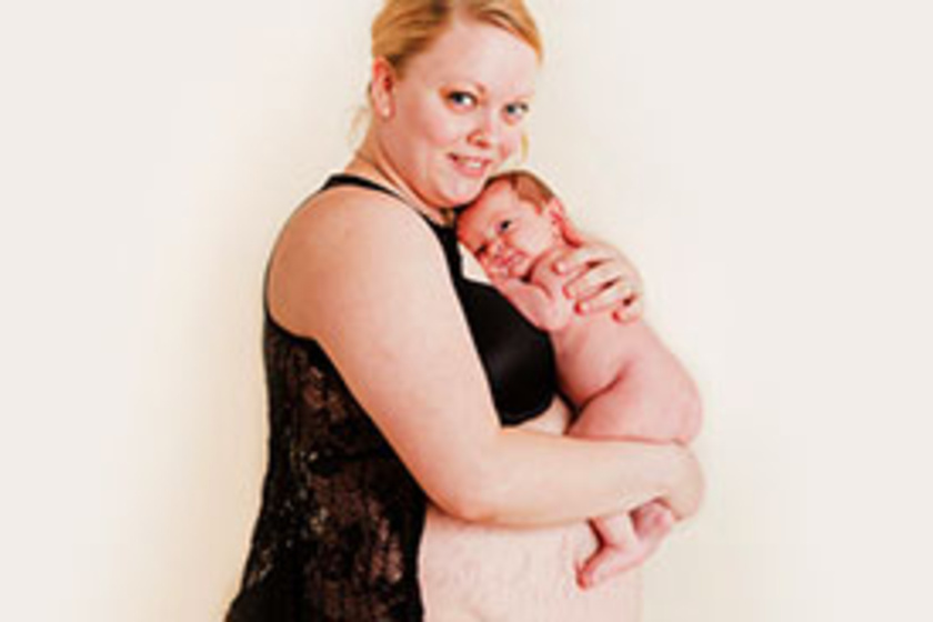 Teljesen normális, hogy átalakul a test: csodaszép fotókhoz pózoltak az anyák