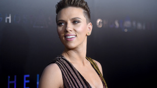 A hét képei: Scarlett Johansson rövid hajjal is szexi