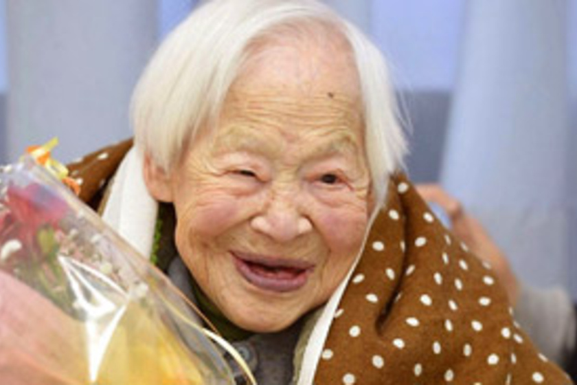 Elhunyt a világ legidősebb embere! 6 nő, aki megérte a 116. születésnapját