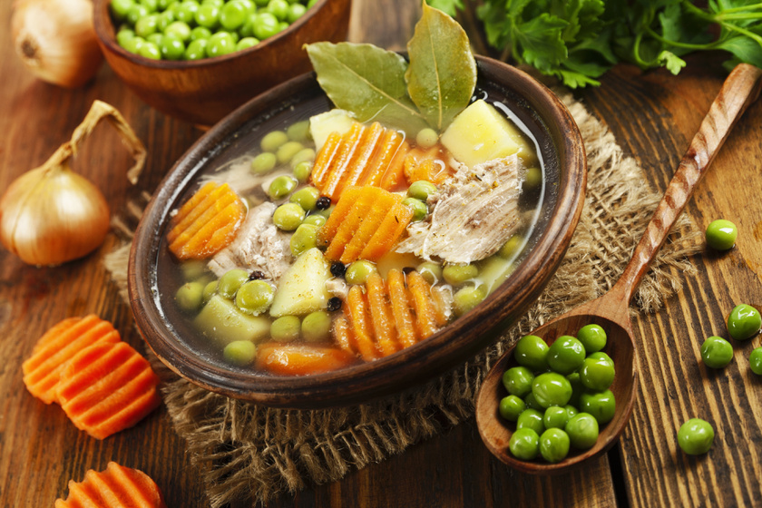 Az egyik legjobb fogyókúrás, tavaszi levesrecept: laktat, égeti a zsírt és tisztítja a beleket