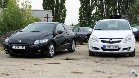 Két teljesen eltérő jármű, más-más kategória, ám a dízel sokkal kevesebbet fogyaszt a hibridnél
