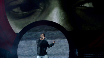 Rihanna és a U2 sem fog az elnyomottak hangján